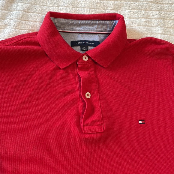 Red Collared Tommy Hilfiger Short Sleeve Shirt - Picture 2 of 3